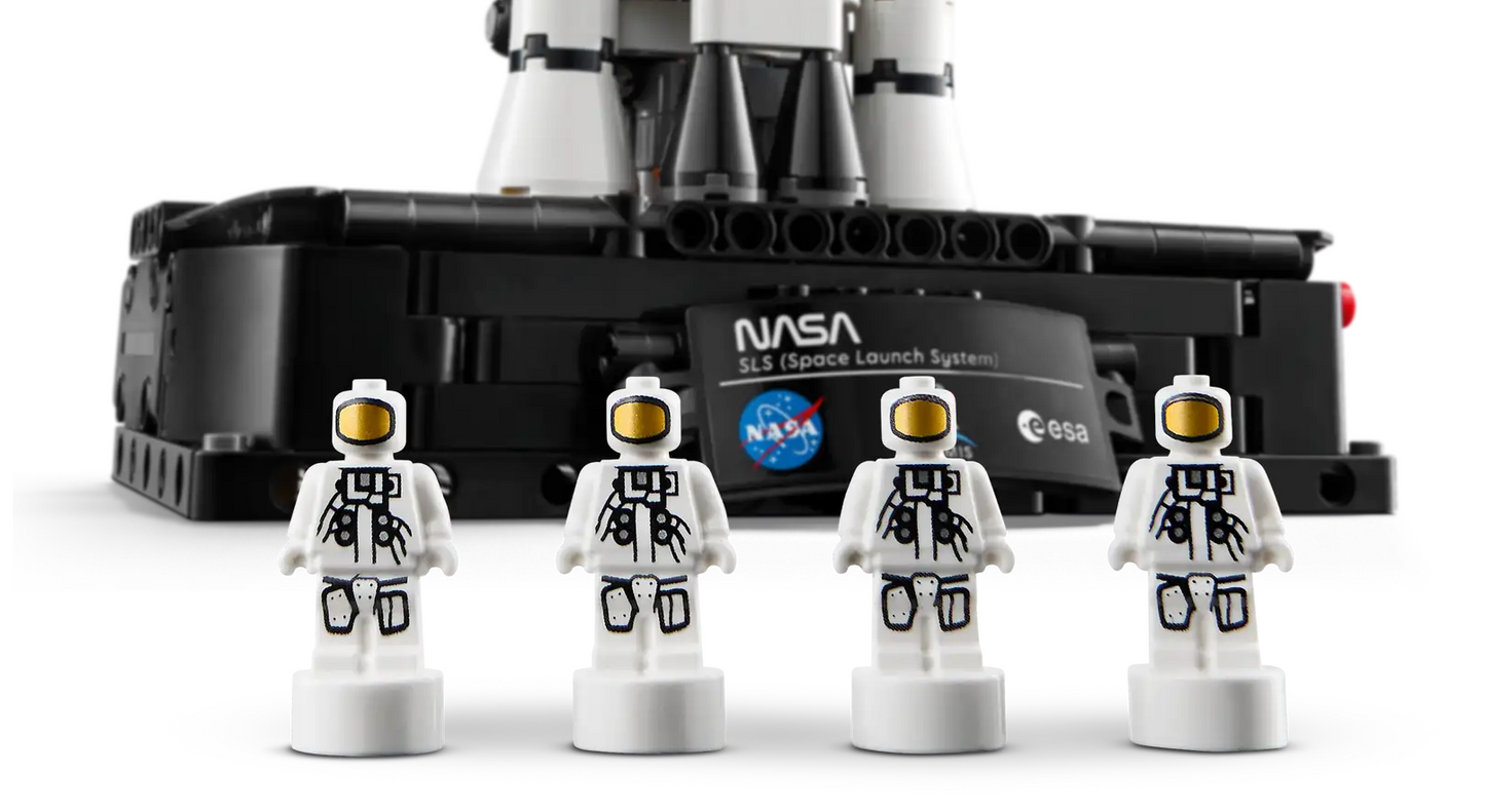 NASA Artemis Space Launch System Rocket Lego