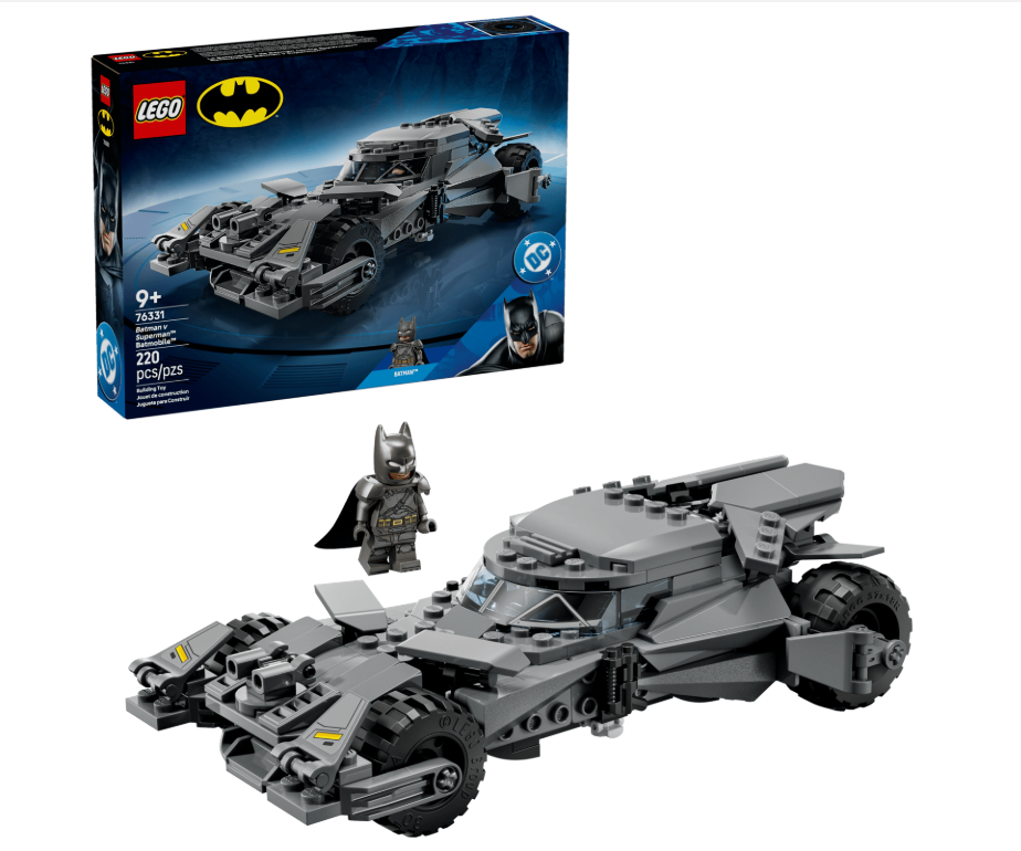 Batman v Superman Batmobile Lego